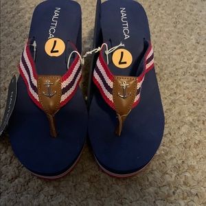 New Nautica Wedge Flip Flops
